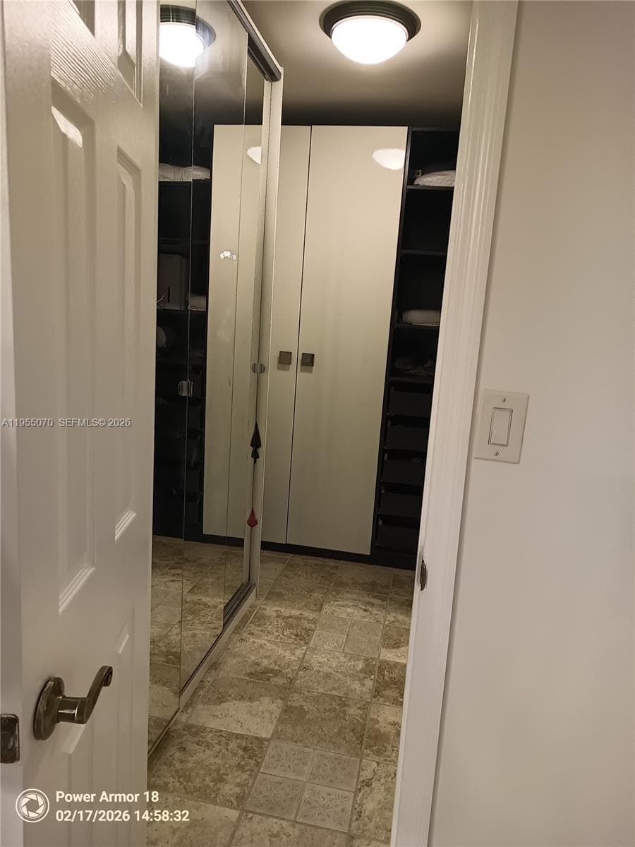 2030 Ocean Dr 727 photo 14