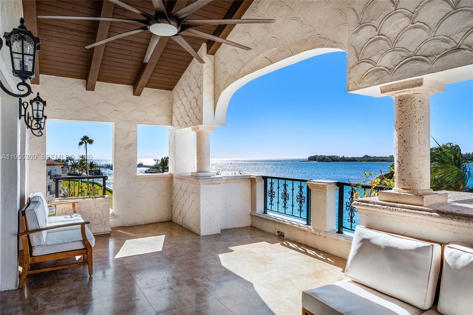 2443 Fisher Island Dr 5403 photo 9