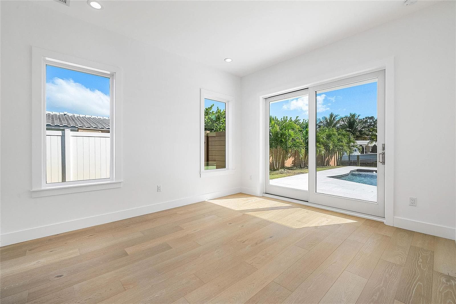 8 Leeward Circle photo 22