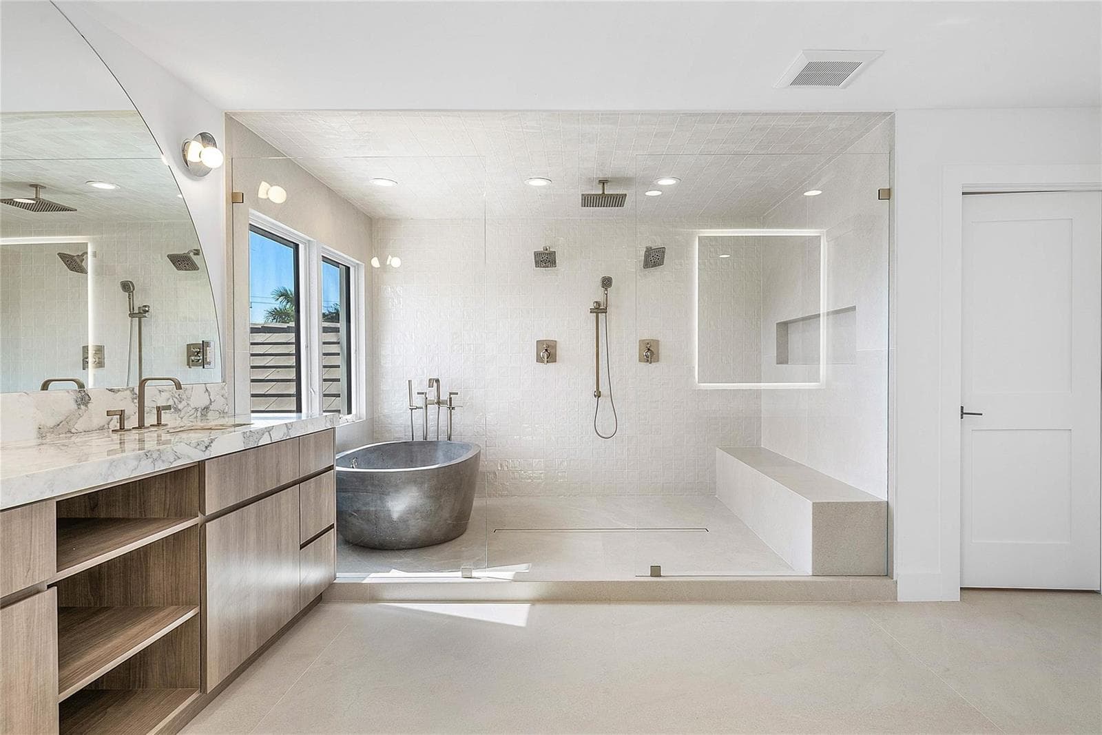 8 Leeward Circle photo 15