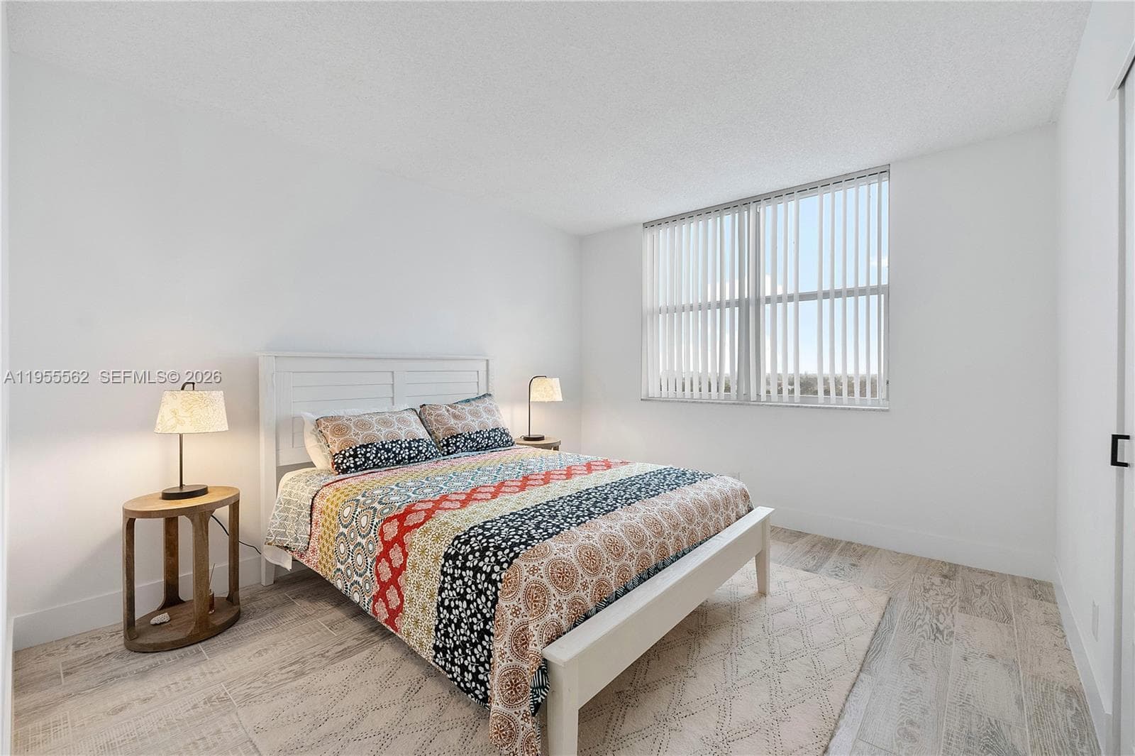 2639 Riverside Dr 806 photo 23