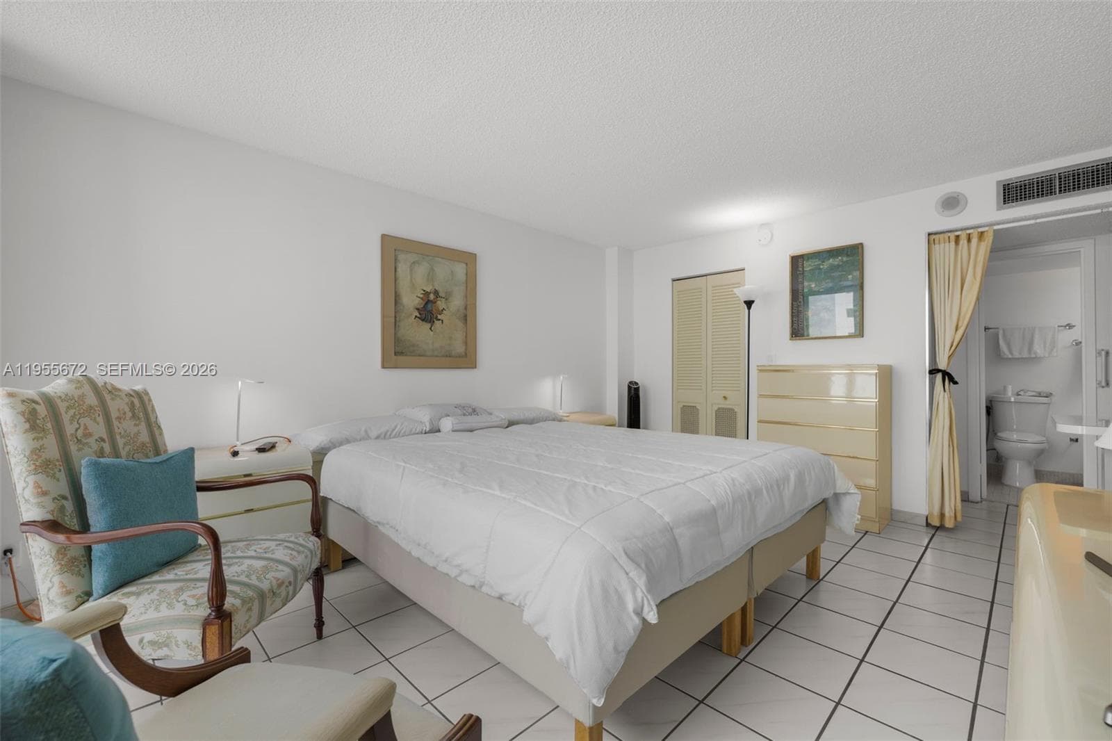 2655 Collins Ave 707 photo 12
