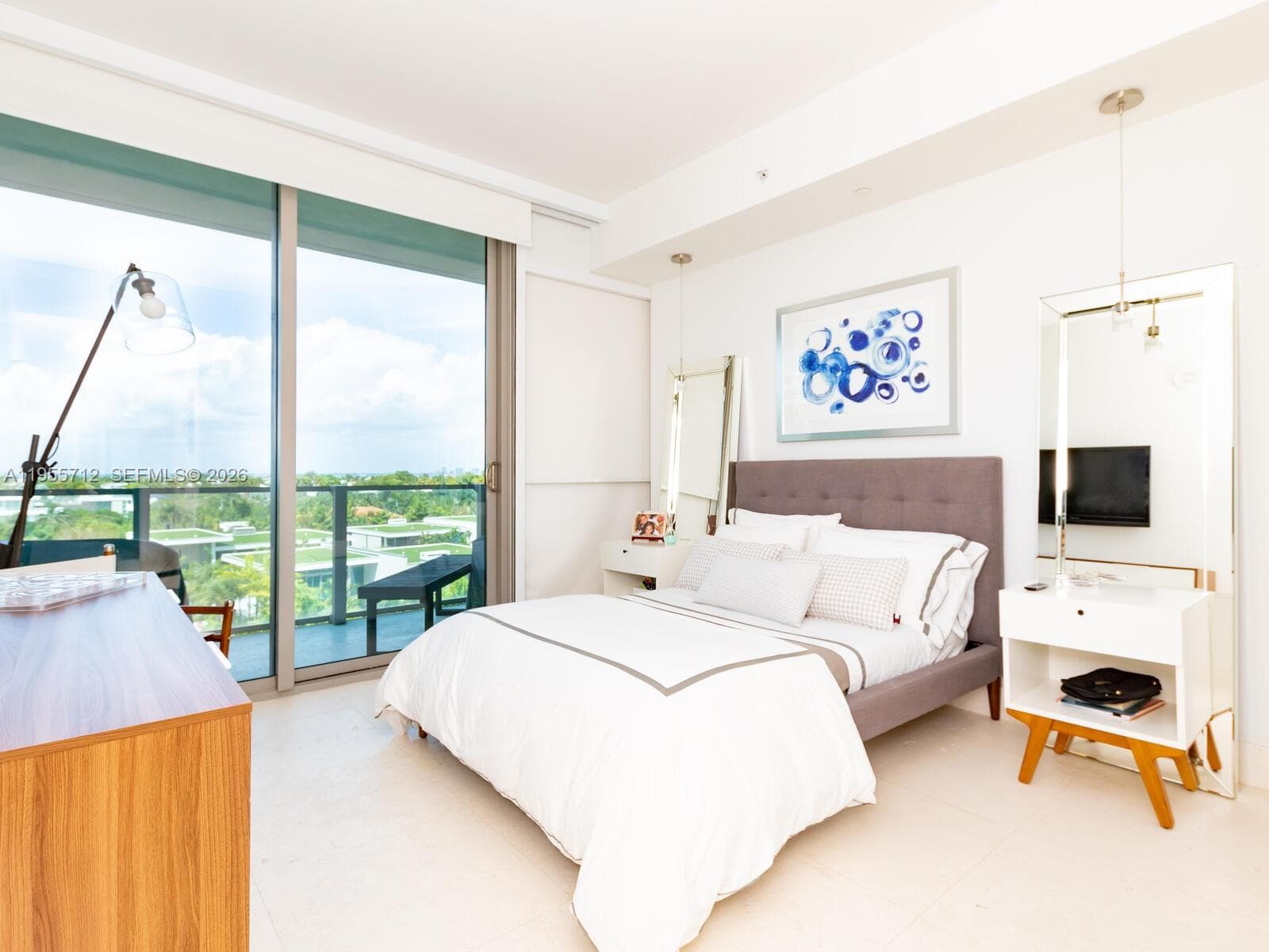 360 Ocean Dr 606S photo 15