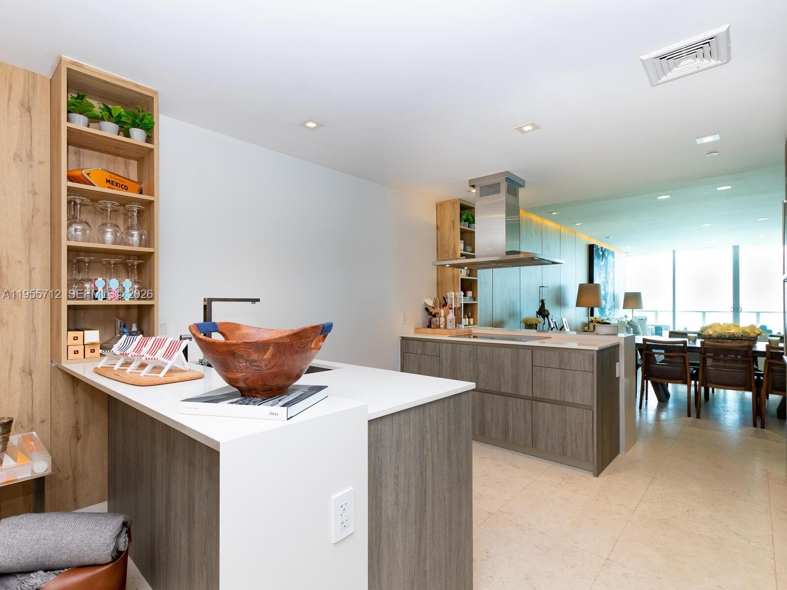 360 Ocean Dr 606S photo 11