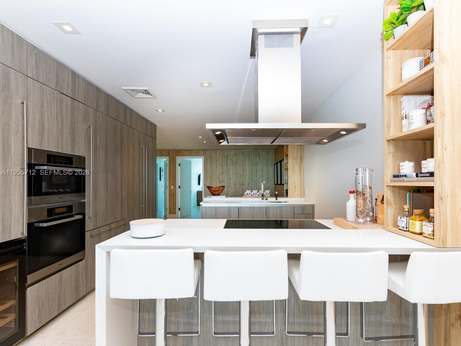 360 Ocean Dr 606S photo 8