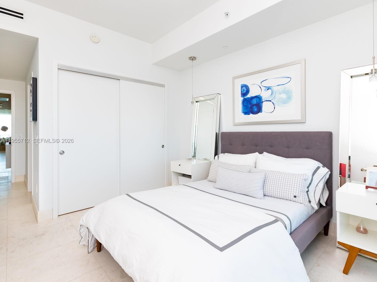 360 Ocean Dr 606S photo 21