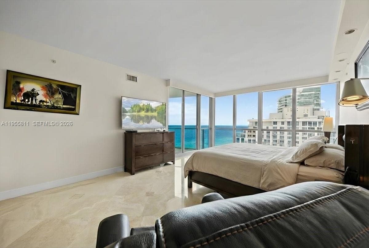 3101 Ocean Dr 3003 photo 12