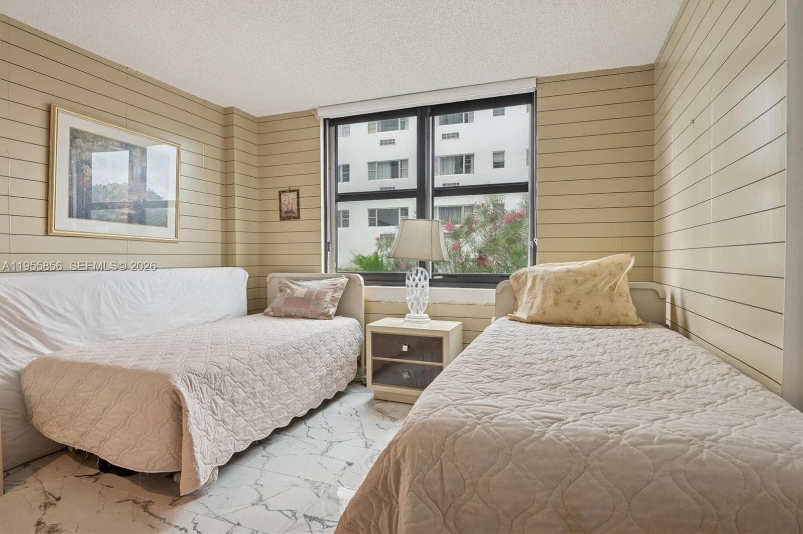 4301 Collins Ave 202 photo 10