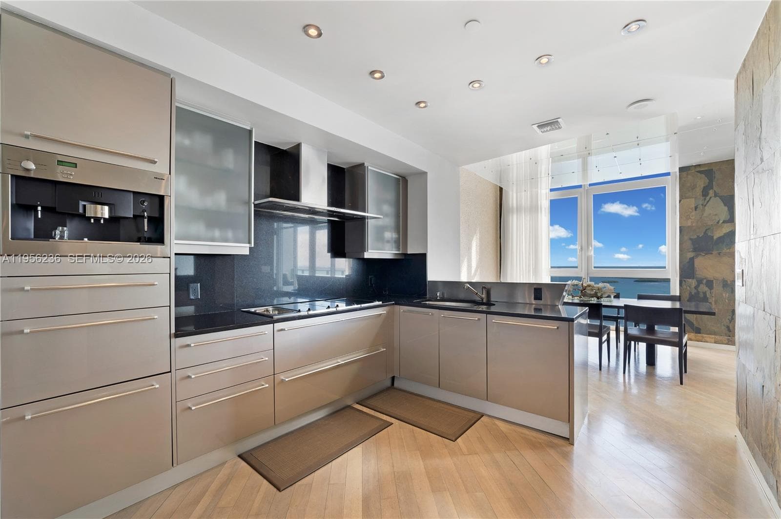 1331 Brickell Bay Dr PH4605 photo 6