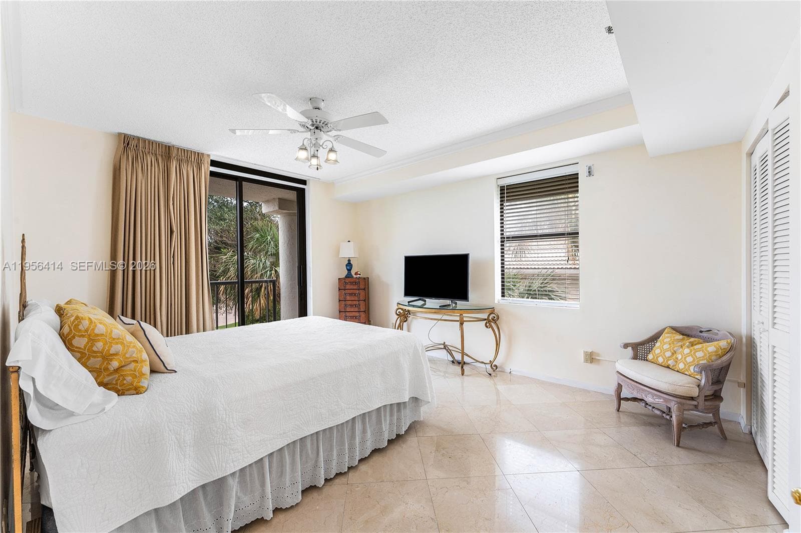 290 Celestial Way 2 photo 19