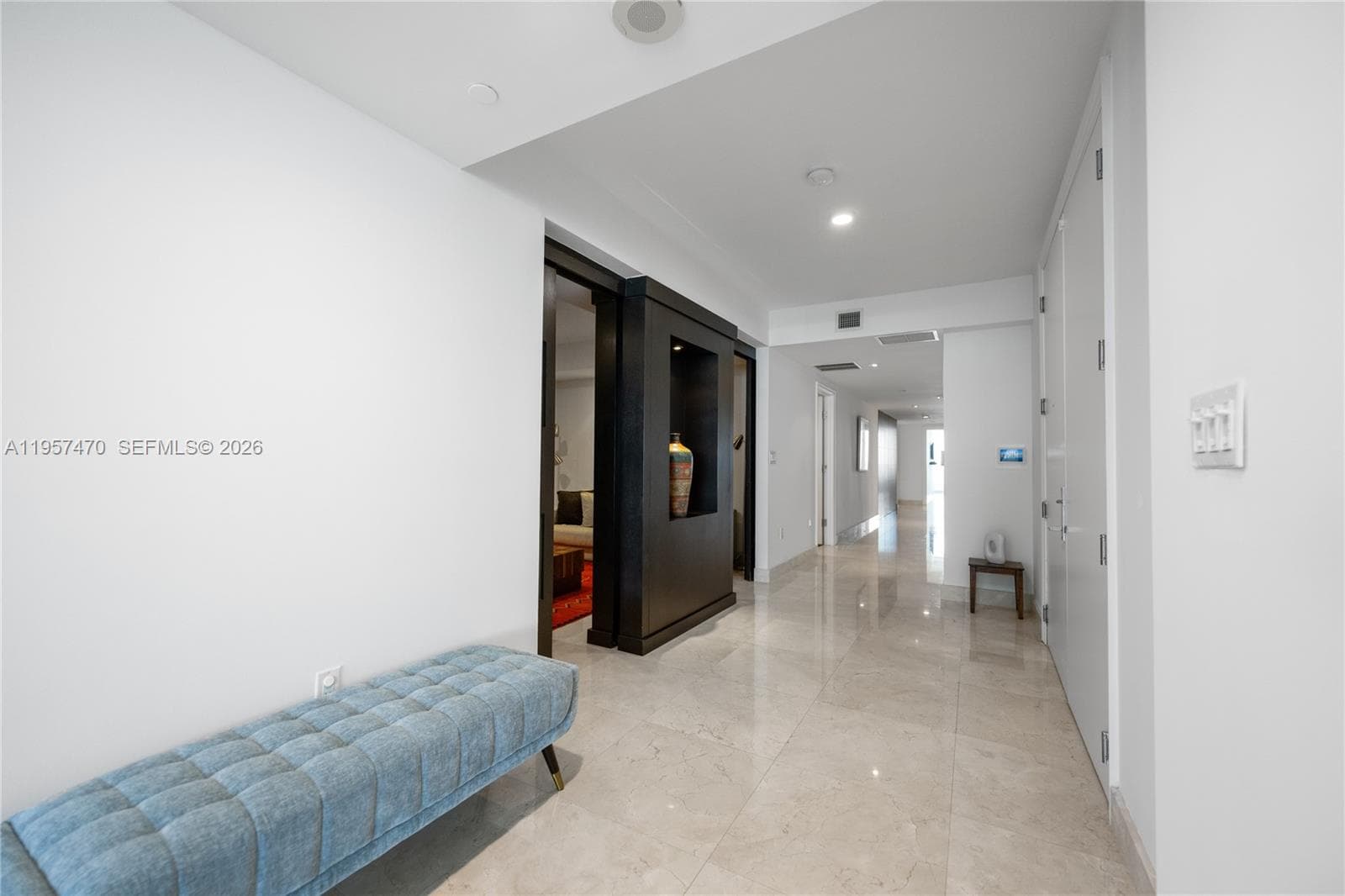 3201 NE 183rd St 2906 photo 25