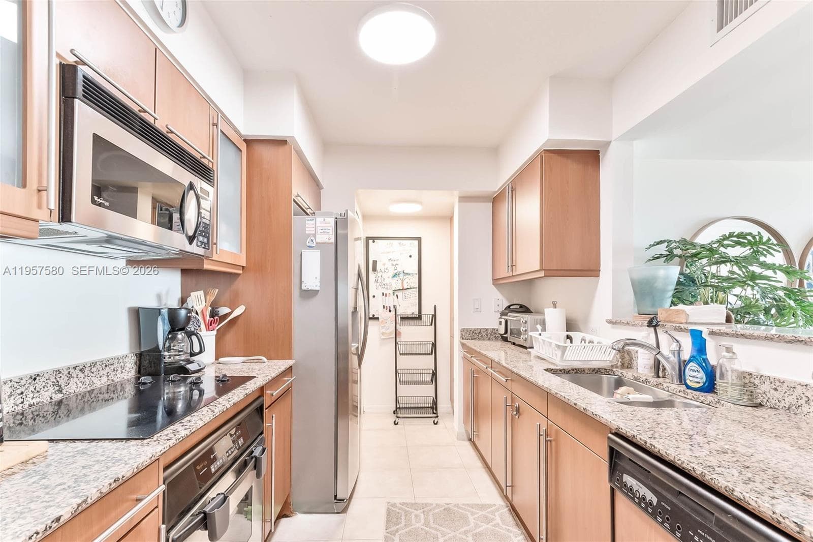 2080 Ocean Dr 506 photo 13