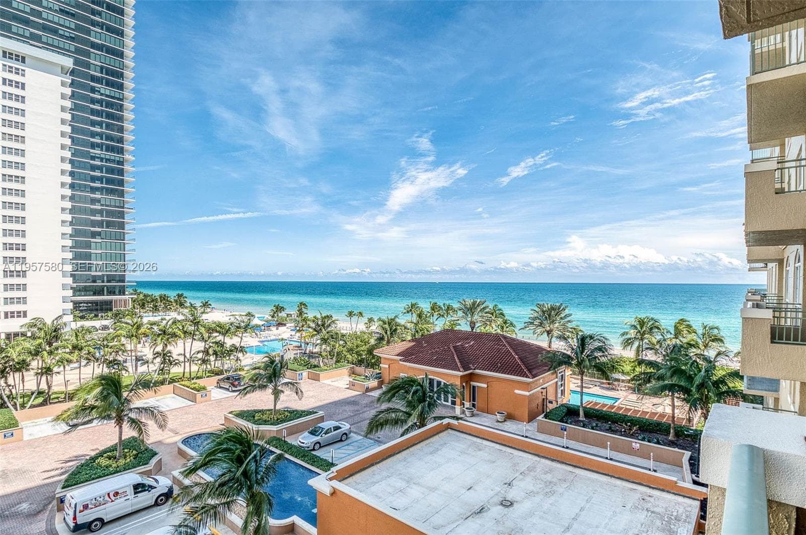 2080 Ocean Dr 506 photo 8