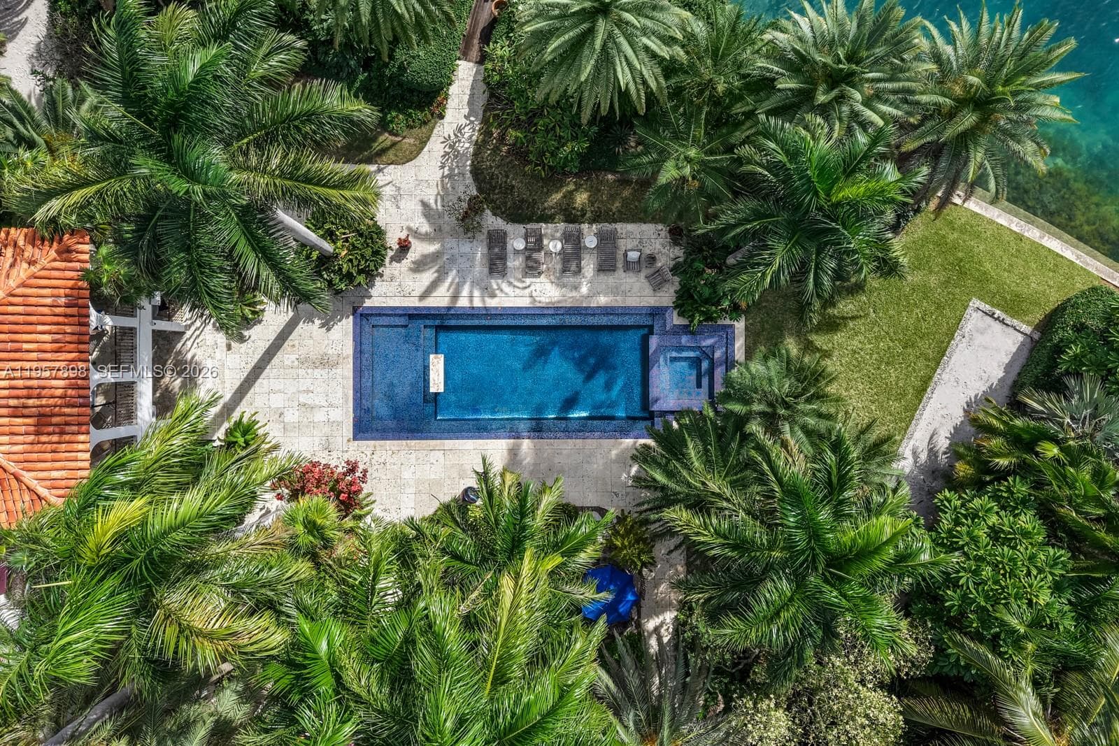 16 Palm Ave photo 12