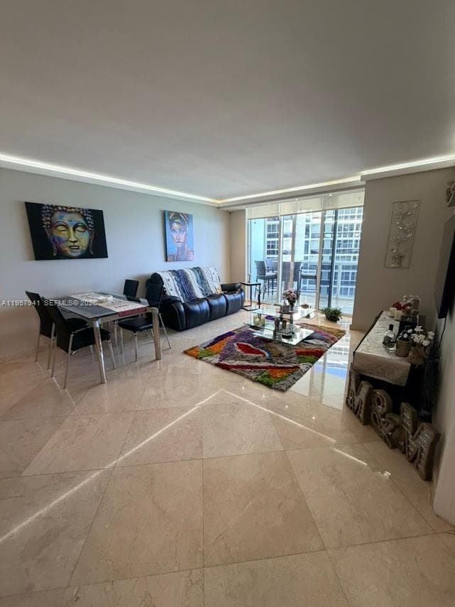 1830 S Ocean Dr 3810 photo 3