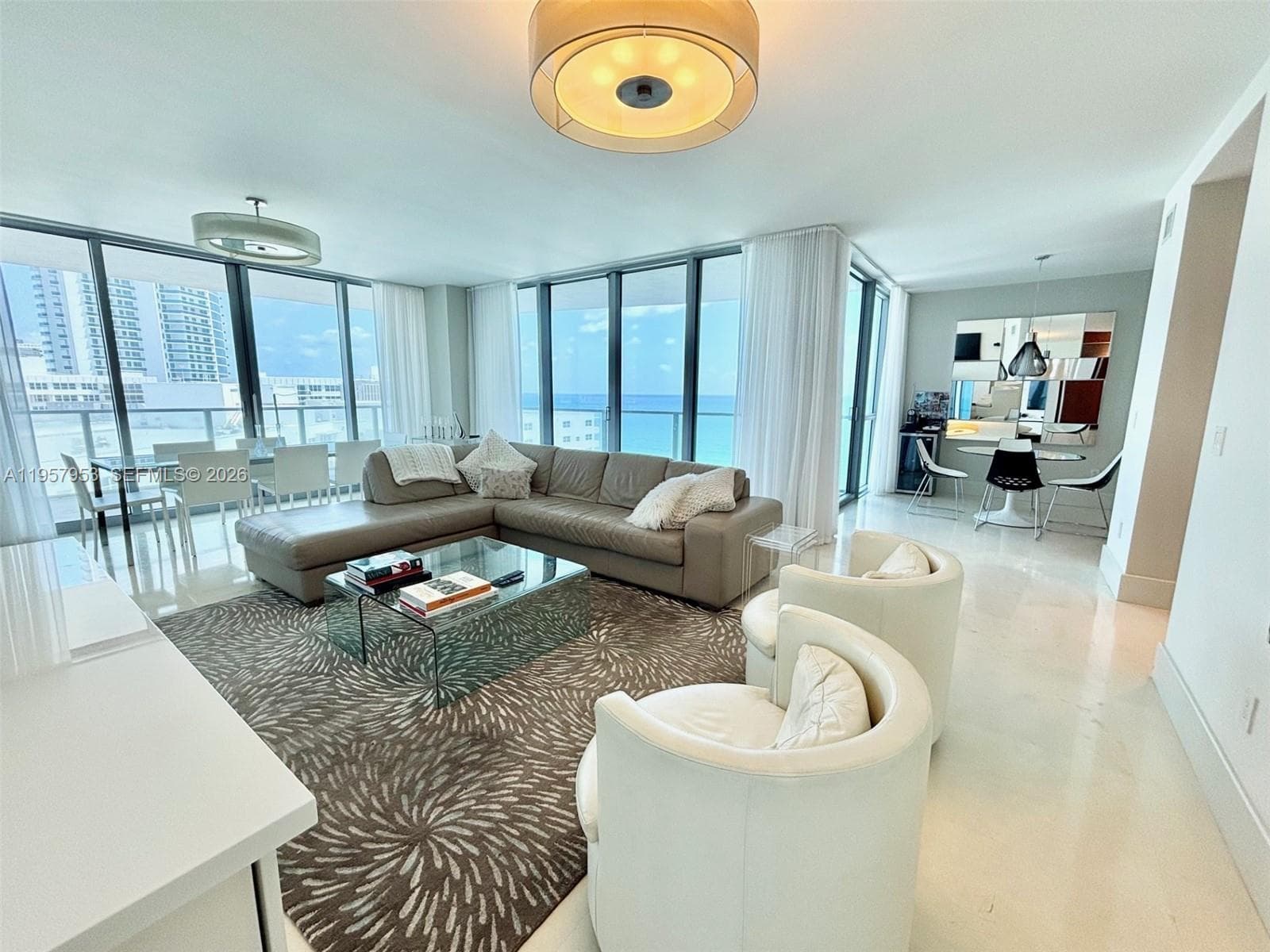 3101 S Ocean Dr 1701 photo 2