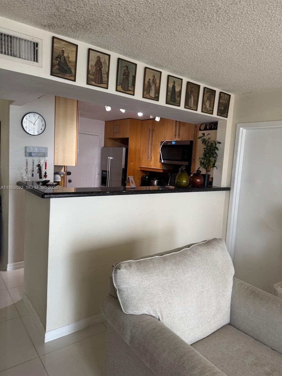 2821 N Miami Beach Blvd 3L photo 14