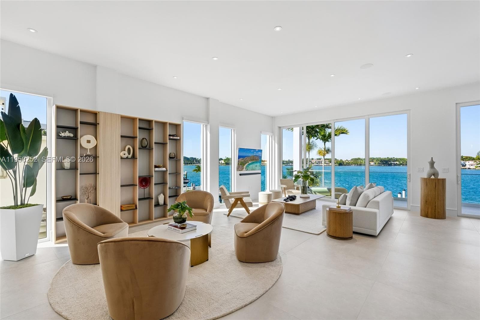 1161 Stillwater Dr photo 6