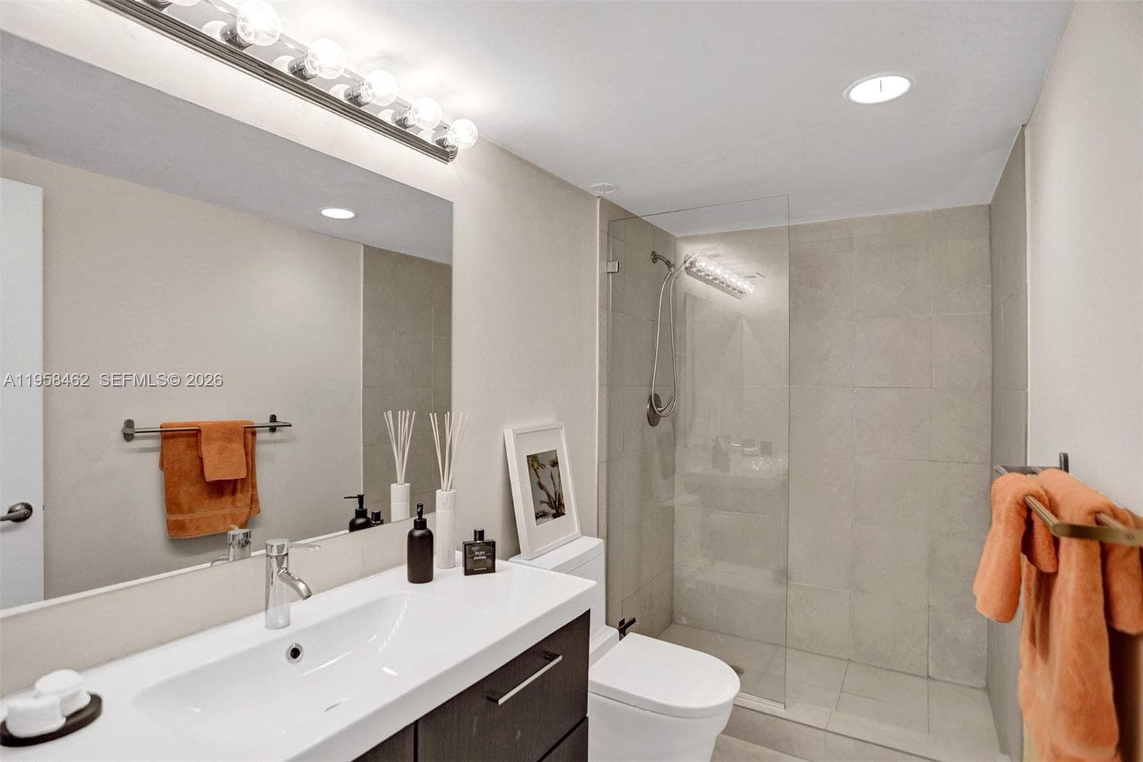 19390 Collins Ave 302A photo 20