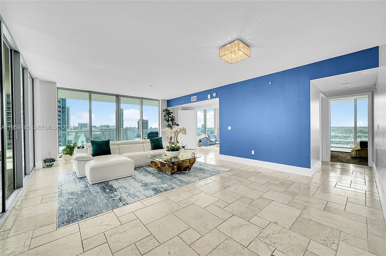 3101 OCEAN 1802 photo 19