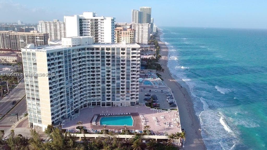 3180 S Ocean Dr 1602 photo 7