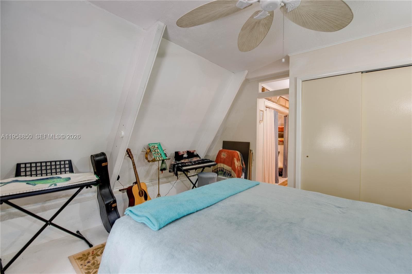 31033 Hibiscus Dr photo 12