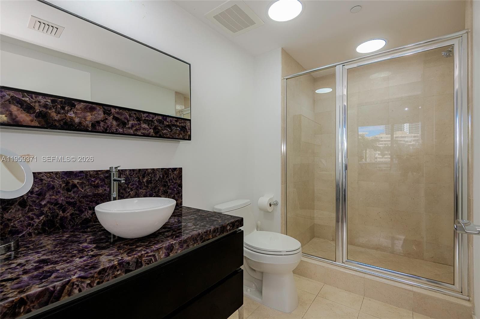 1850 Ocean Dr 408 photo 21