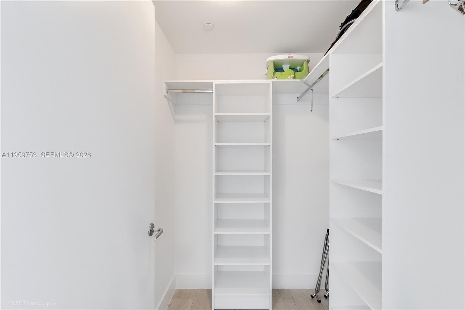 4010 Ocean Dr R2204 photo 14