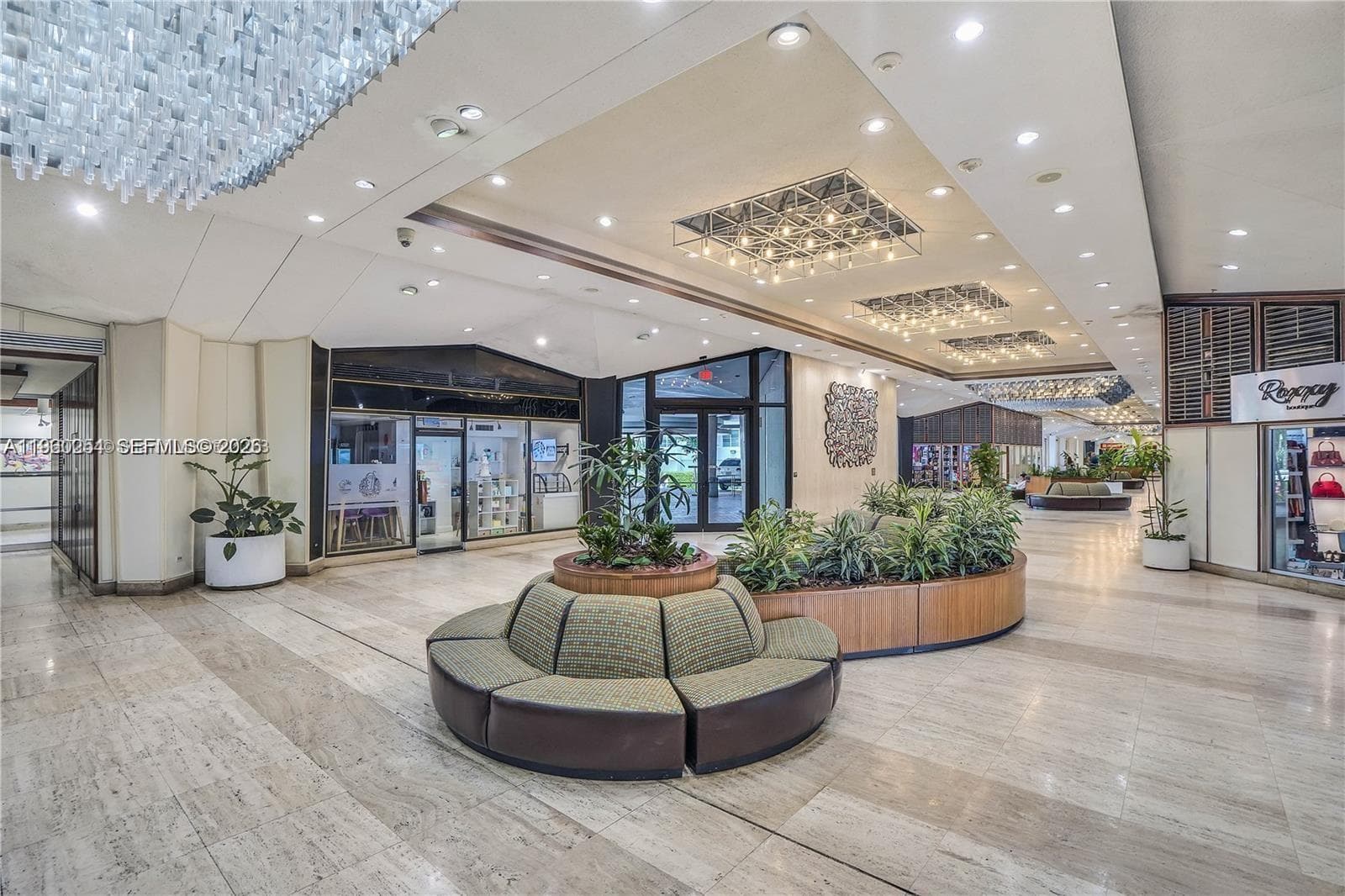 999 Brickell Bay Drive 1202 photo 5