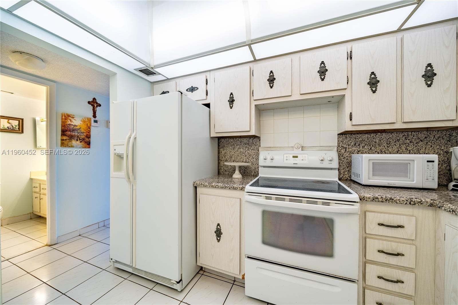 3800 S Ocean Dr 508 photo 13