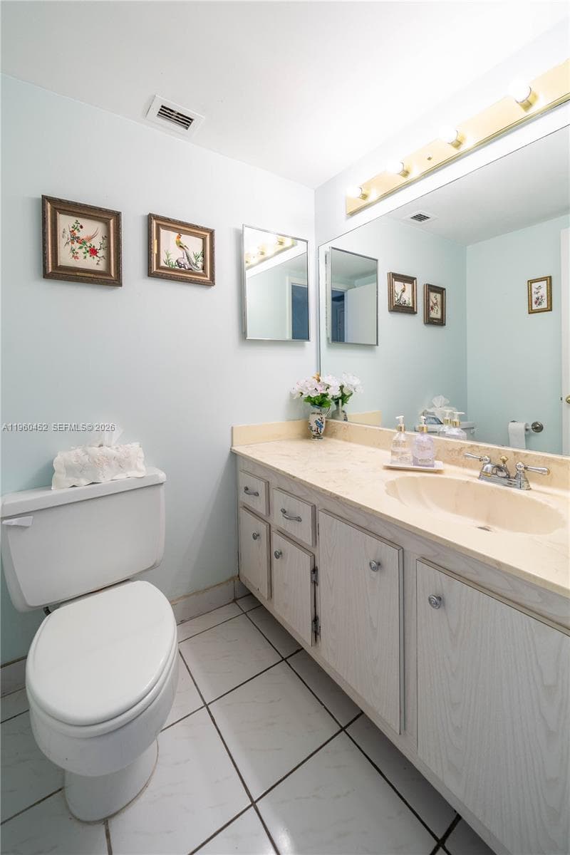 3800 S Ocean Dr 508 photo 11