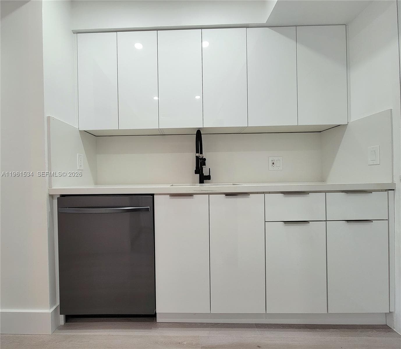3505 S Ocean Dr 218 photo 15