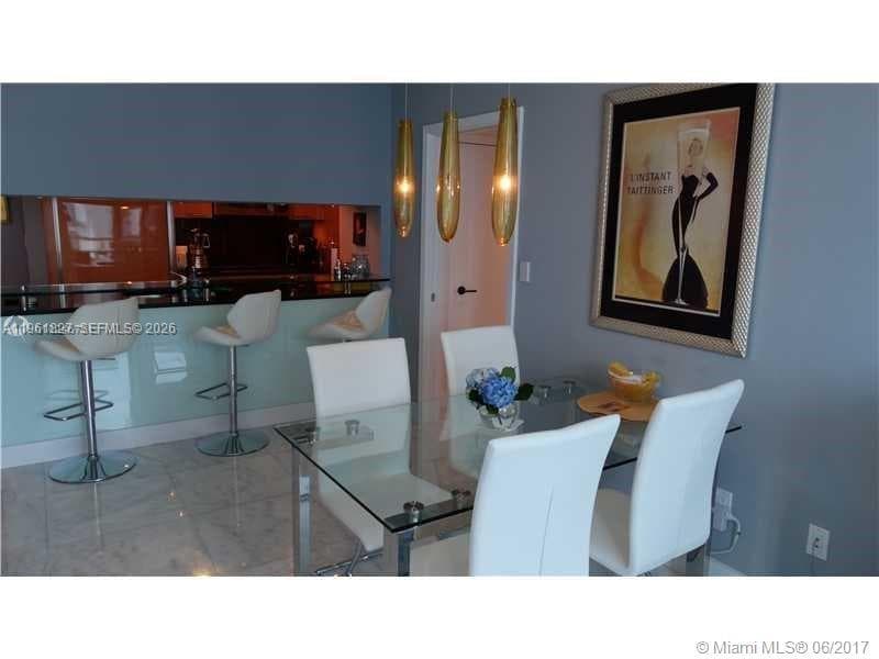 6801 Collins Ave 1110 (Door 1106) photo 9