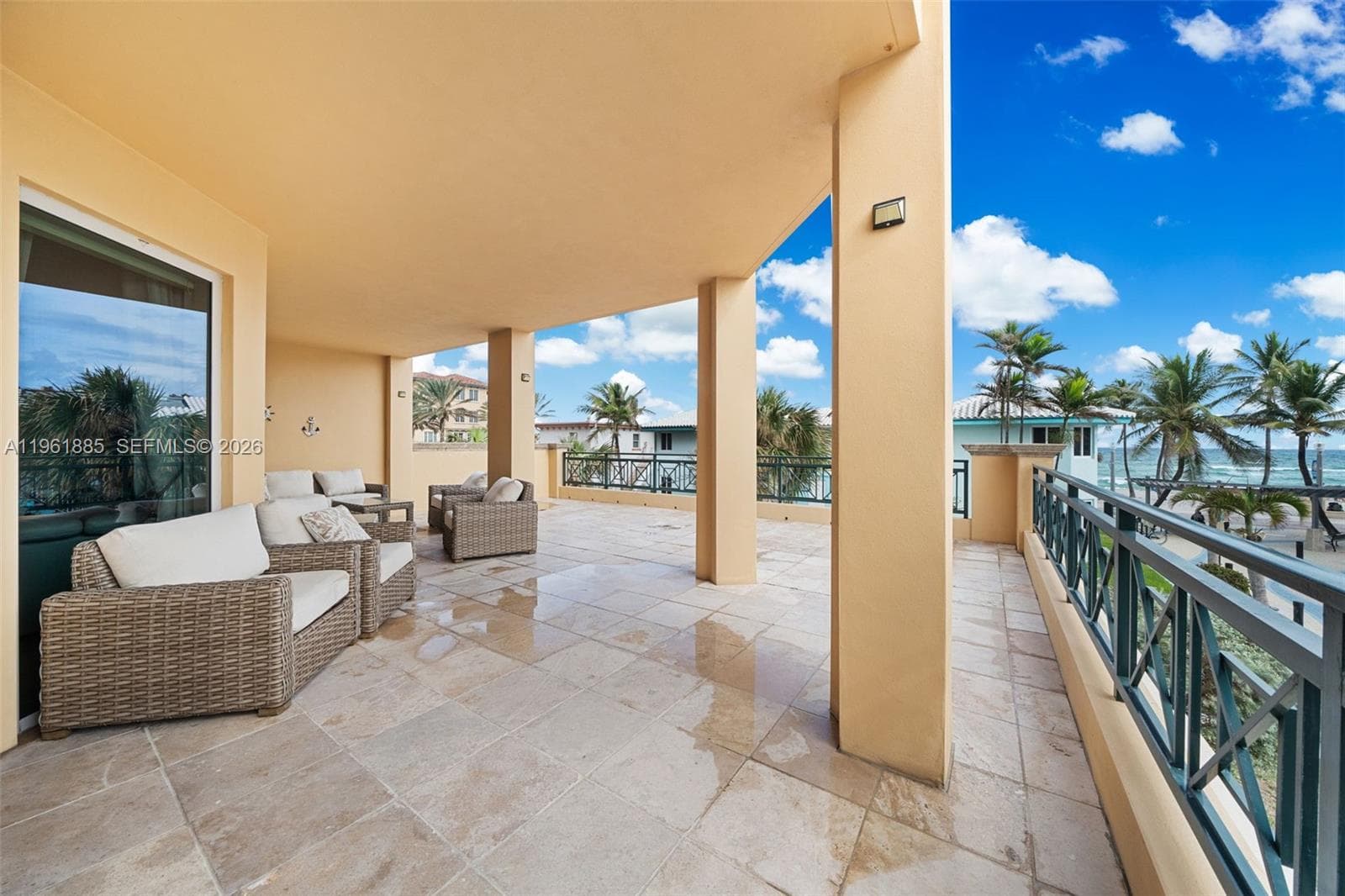 3415 Ocean Dr 204 photo 8