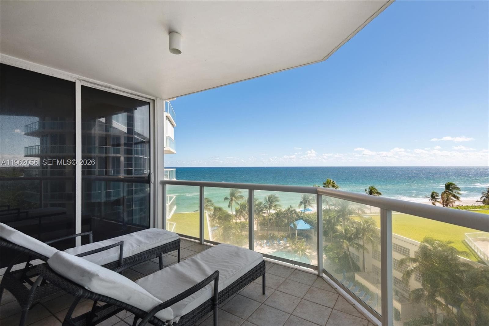 6051 N Ocean Dr 602 photo 16