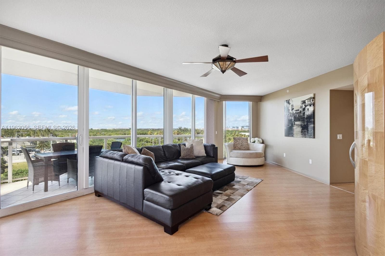6051 N Ocean Dr 602 photo 5