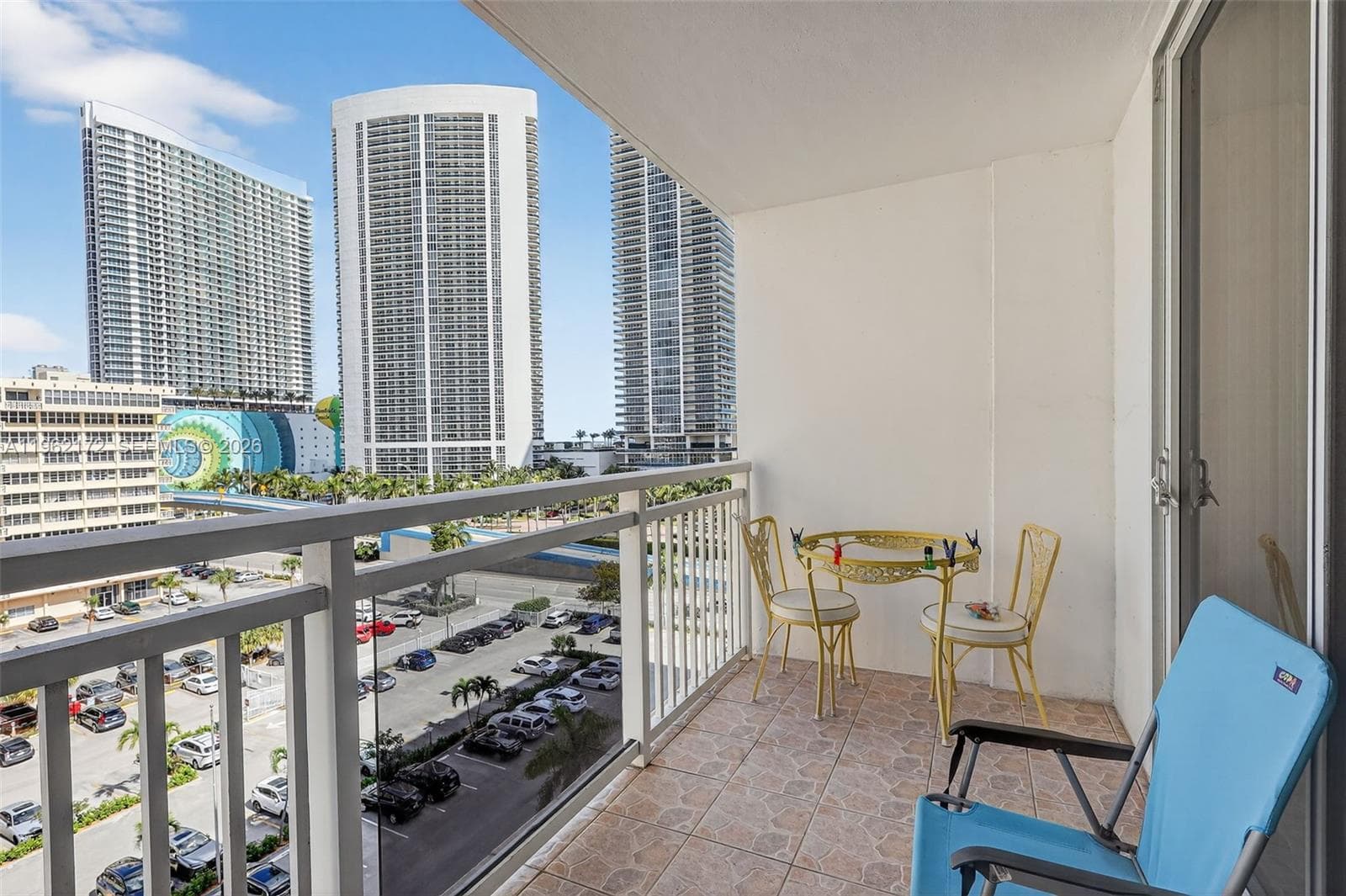 1849 S Ocean Dr 905 photo 13