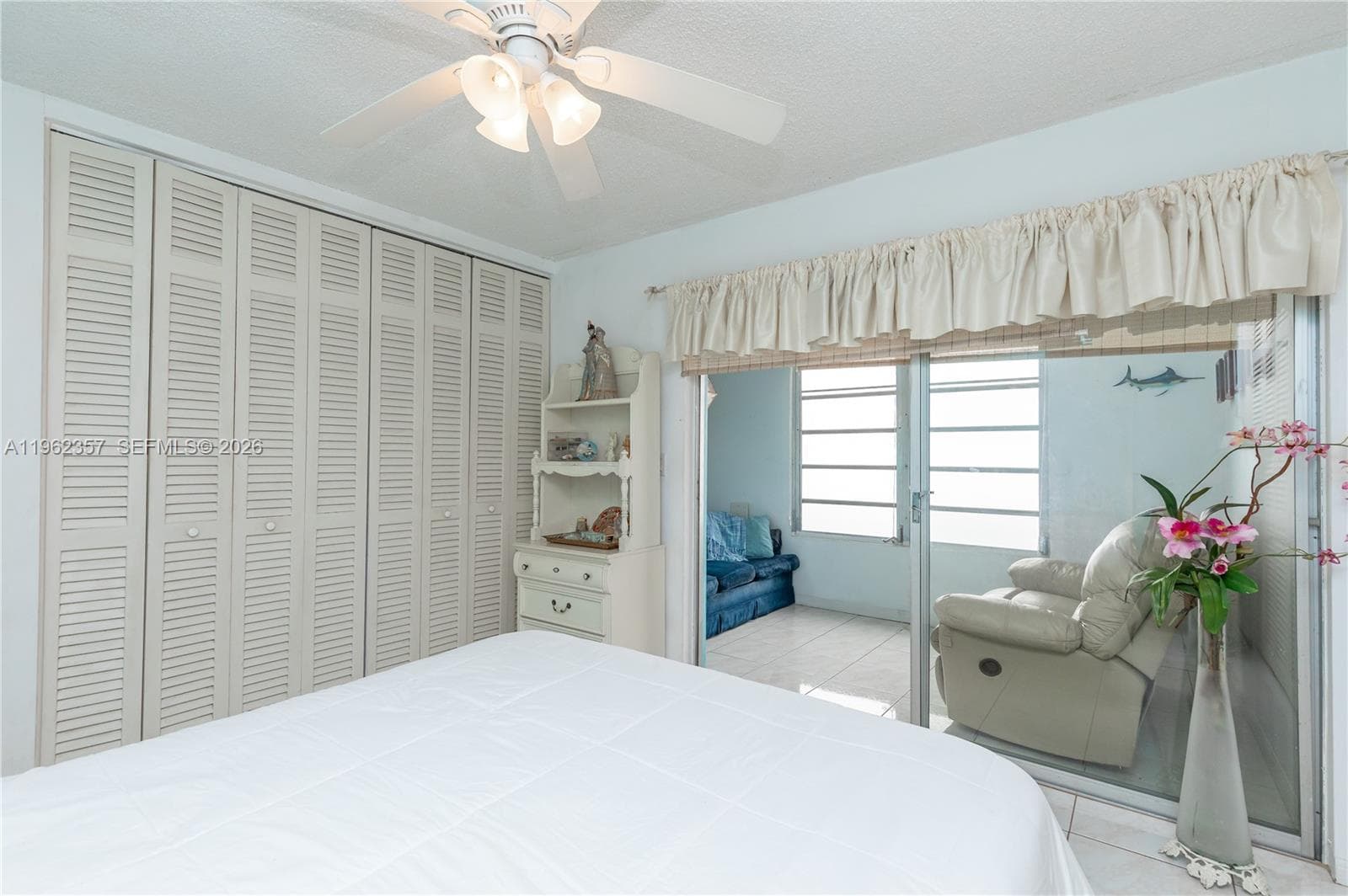 3127 Ocean Dr 219 photo 19