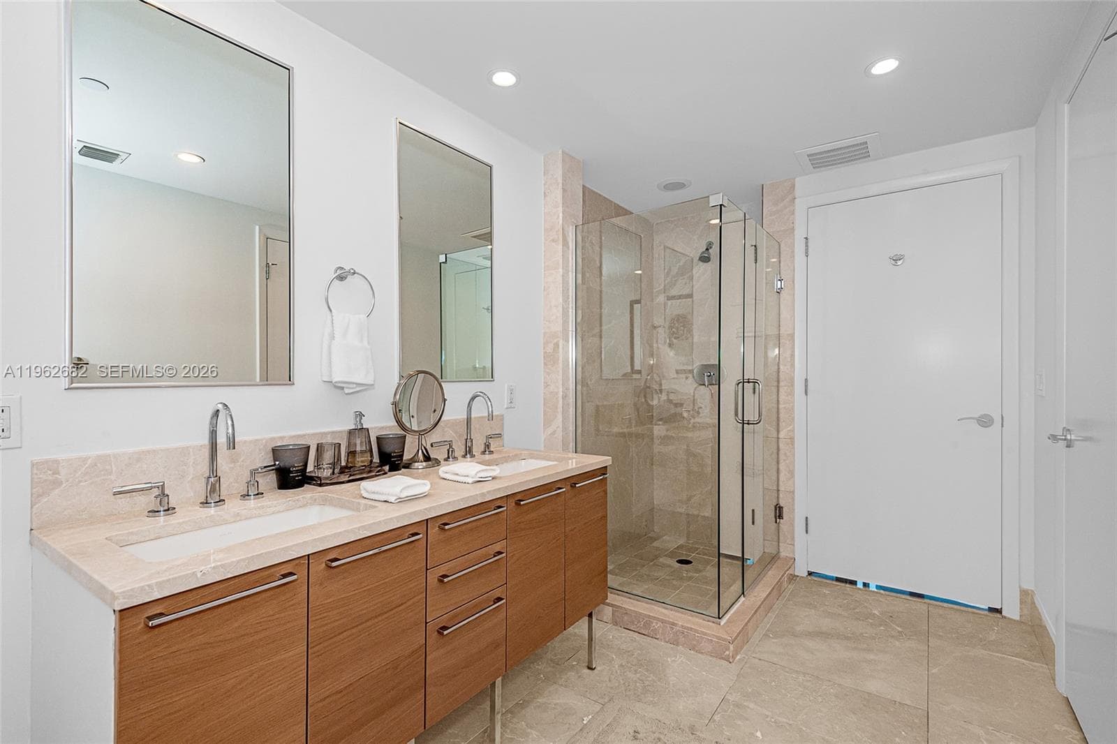 17001 Collins Ave 3507 photo 14