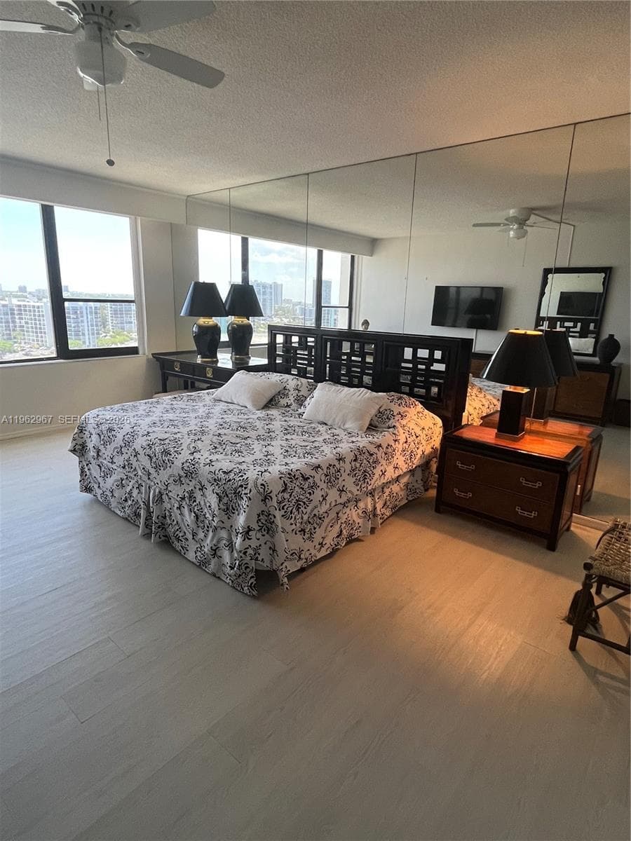 3505 S Ocean Dr 1201 photo 8
