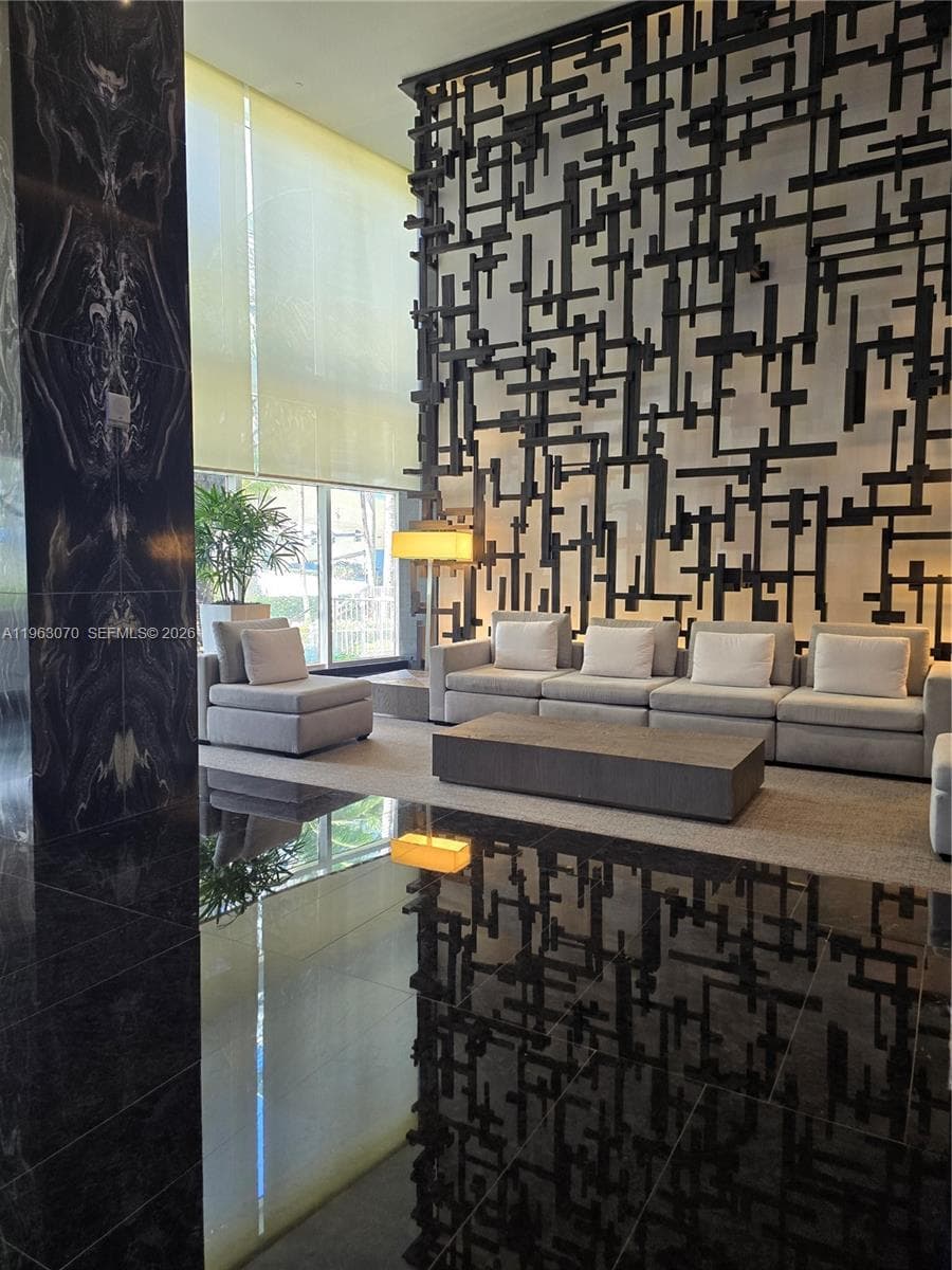 1830 S Ocean Dr 3212 photo 3