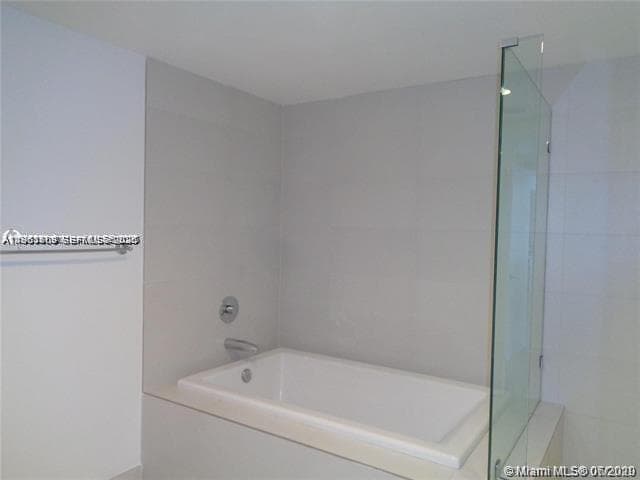 2600 Hallandale Beach Blvd T301 photo 8