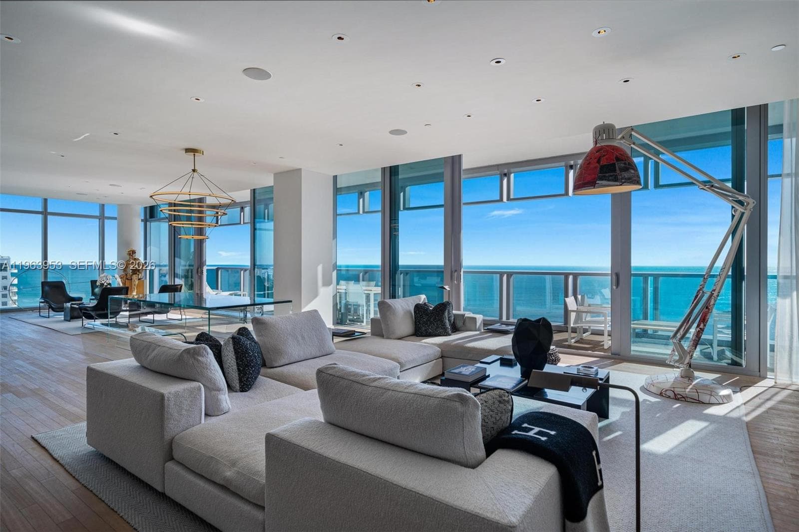 2901 Collins Ave 1501 photo 10