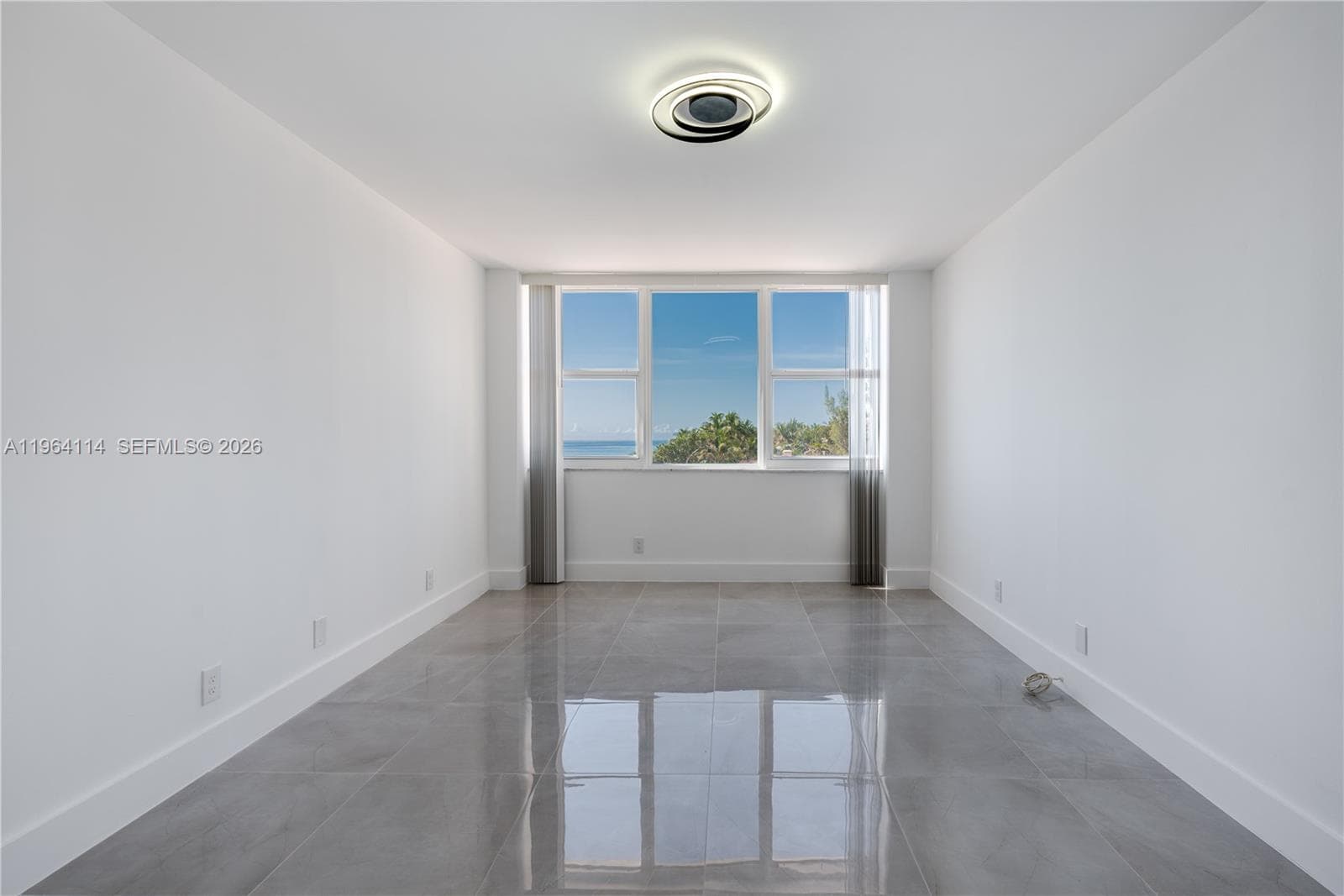 3180 Ocean Dr 310 photo 11