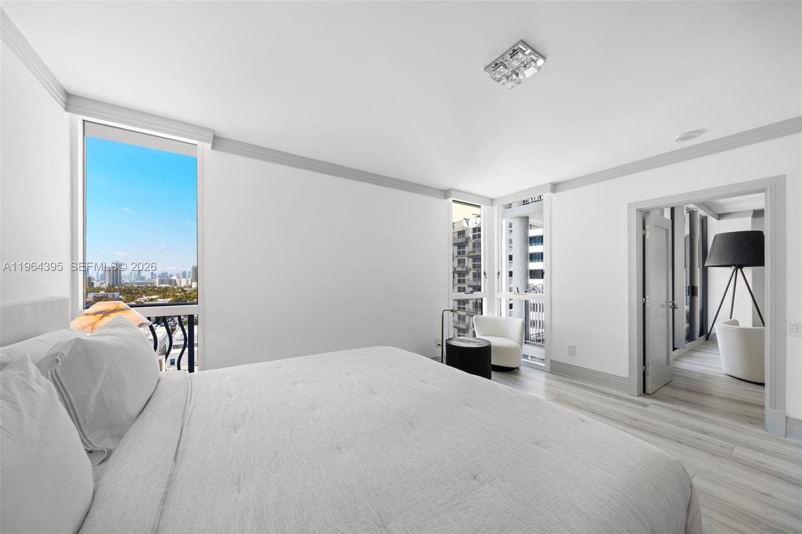 1500 Ocean Dr 1210 photo 17