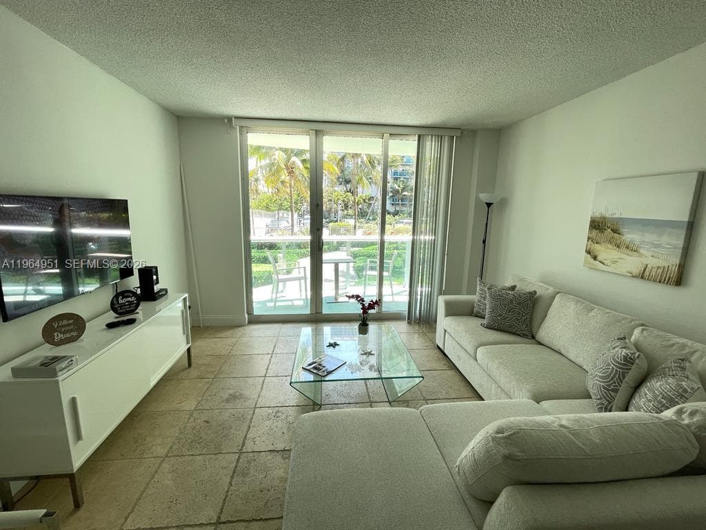 3901 S Ocean Dr 1J photo 4