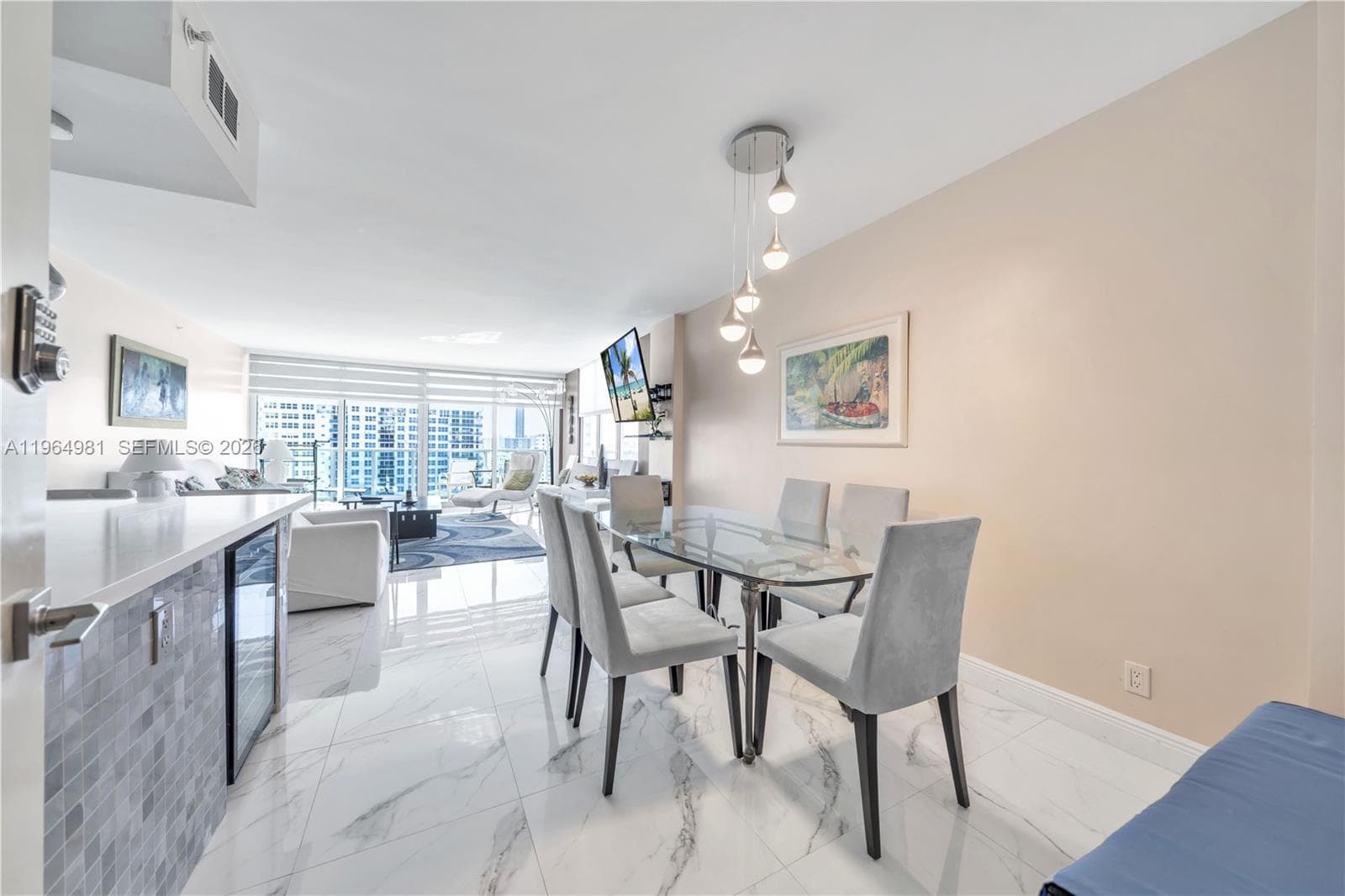 2501 S Ocean Dr 1535(AvailableAug20) photo 7