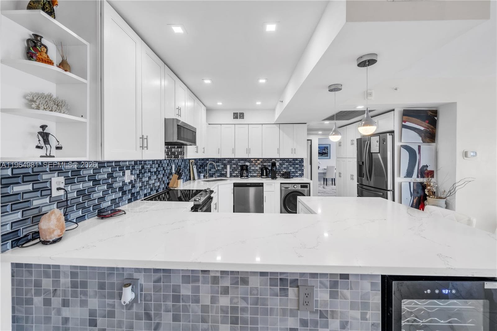 2501 S Ocean Dr 1535(AvailableAug20) photo 10