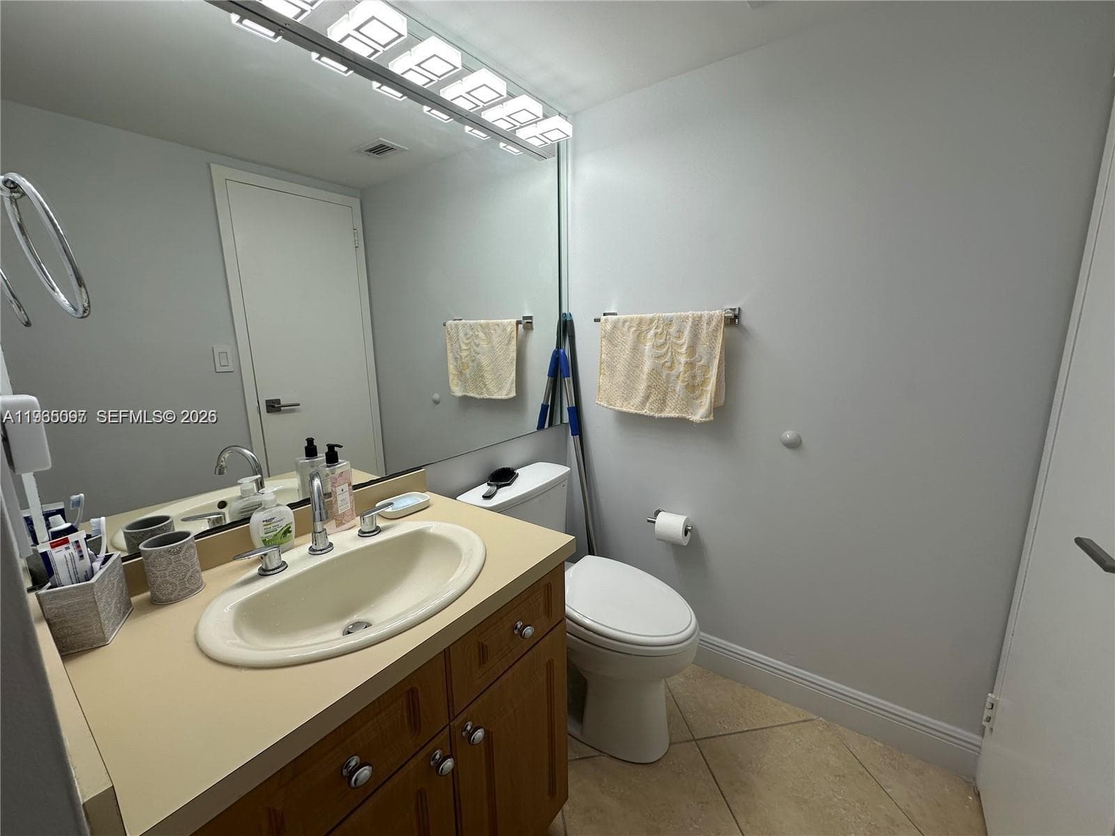 2030 S Ocean Dr 2217 photo 13