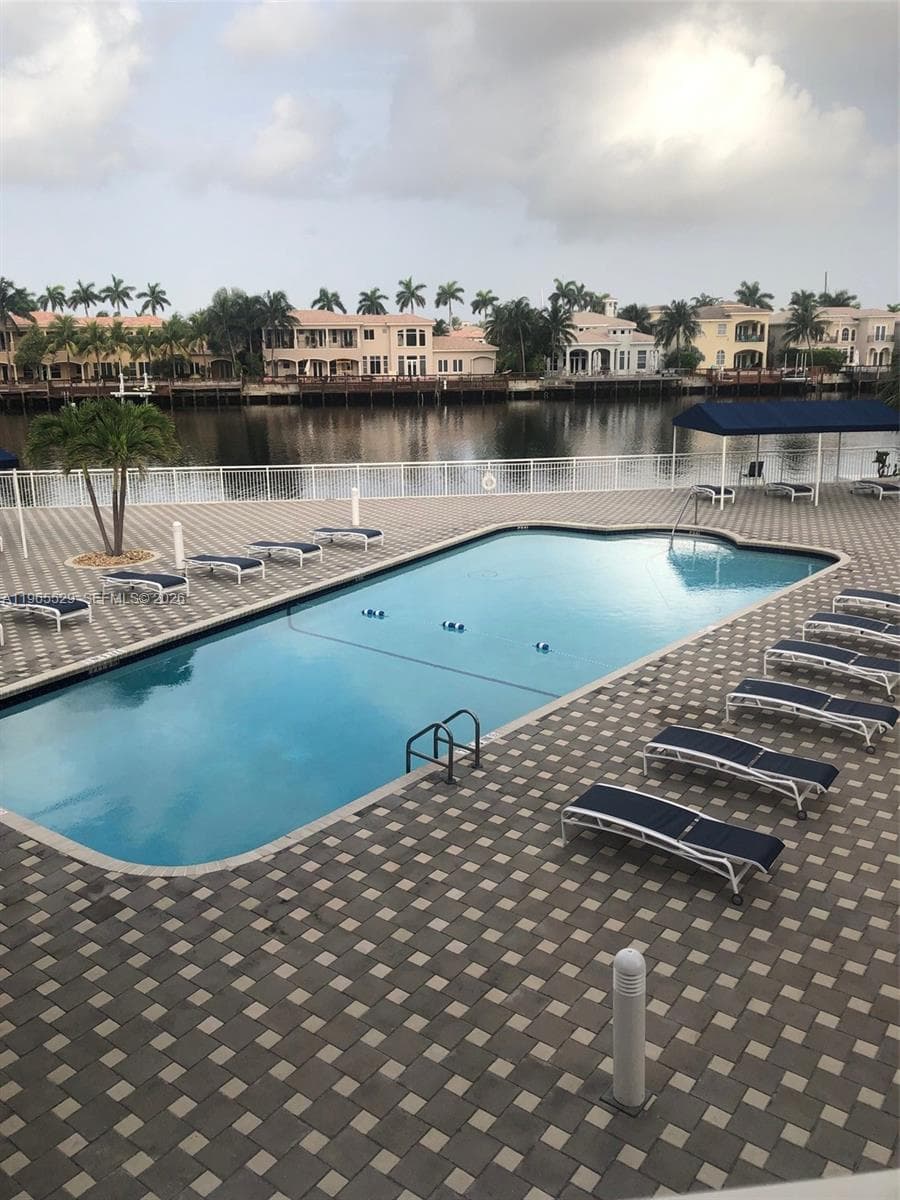 1500 Ocean Dr 2G photo 11